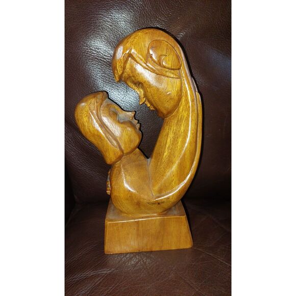 Vintage 8.25" Monkey Pod Wood Couple Sculpture – Alli Woods Honolulu - Picture 2 of 7